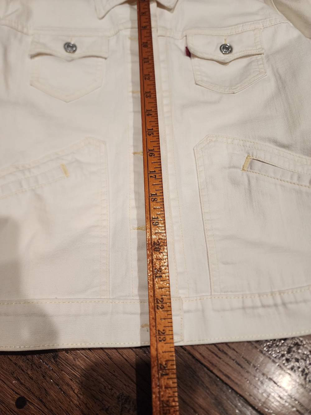 Levi's Off-White Women's Denim Jacket - Picture 5 of 8